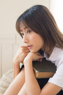 女rapper私下