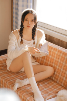 乌克兰丰满美女比基尼